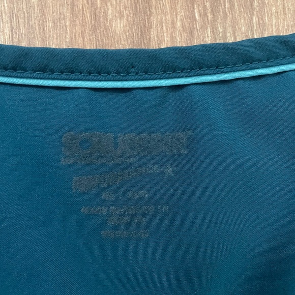 Women’s Scrubstar Caribbean Blue XS Scrub Top - Picture 3 of 3